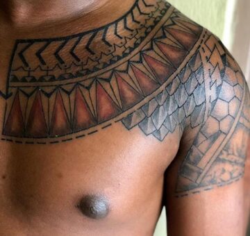 Colored tribal piece
