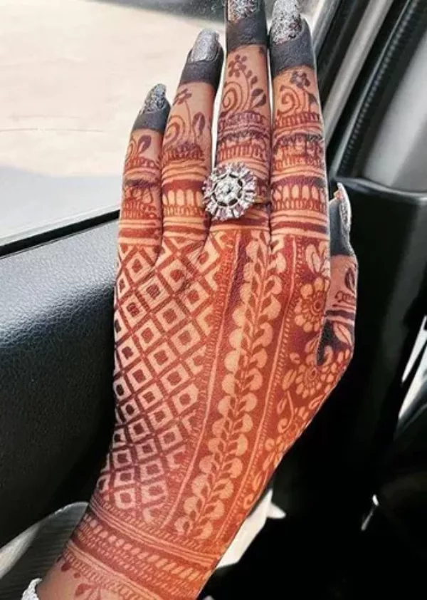 geometric-patterns-henna-tattoo-design