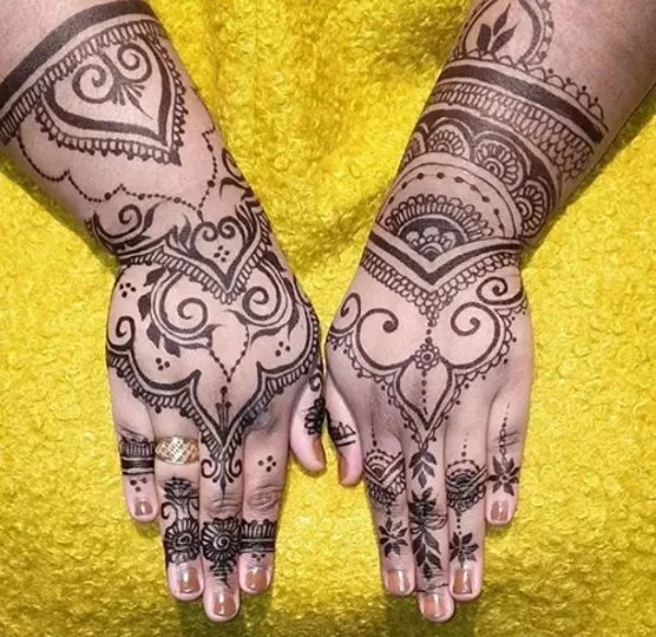 mandala-henna-tattoo-design