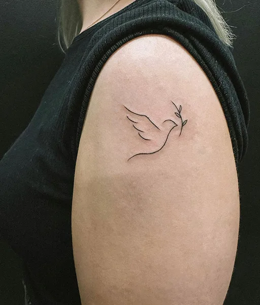 nature-and-botanicals-minimalist-tattoo