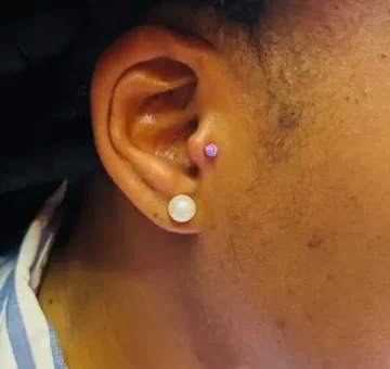 tragus-piercing