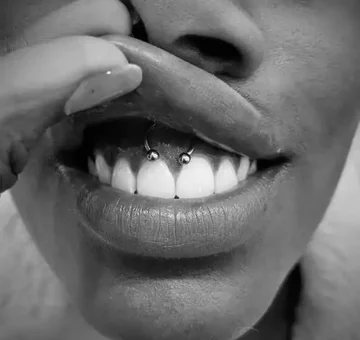 smiley-piercing