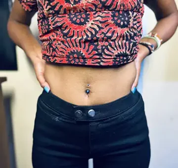 navel-piercing